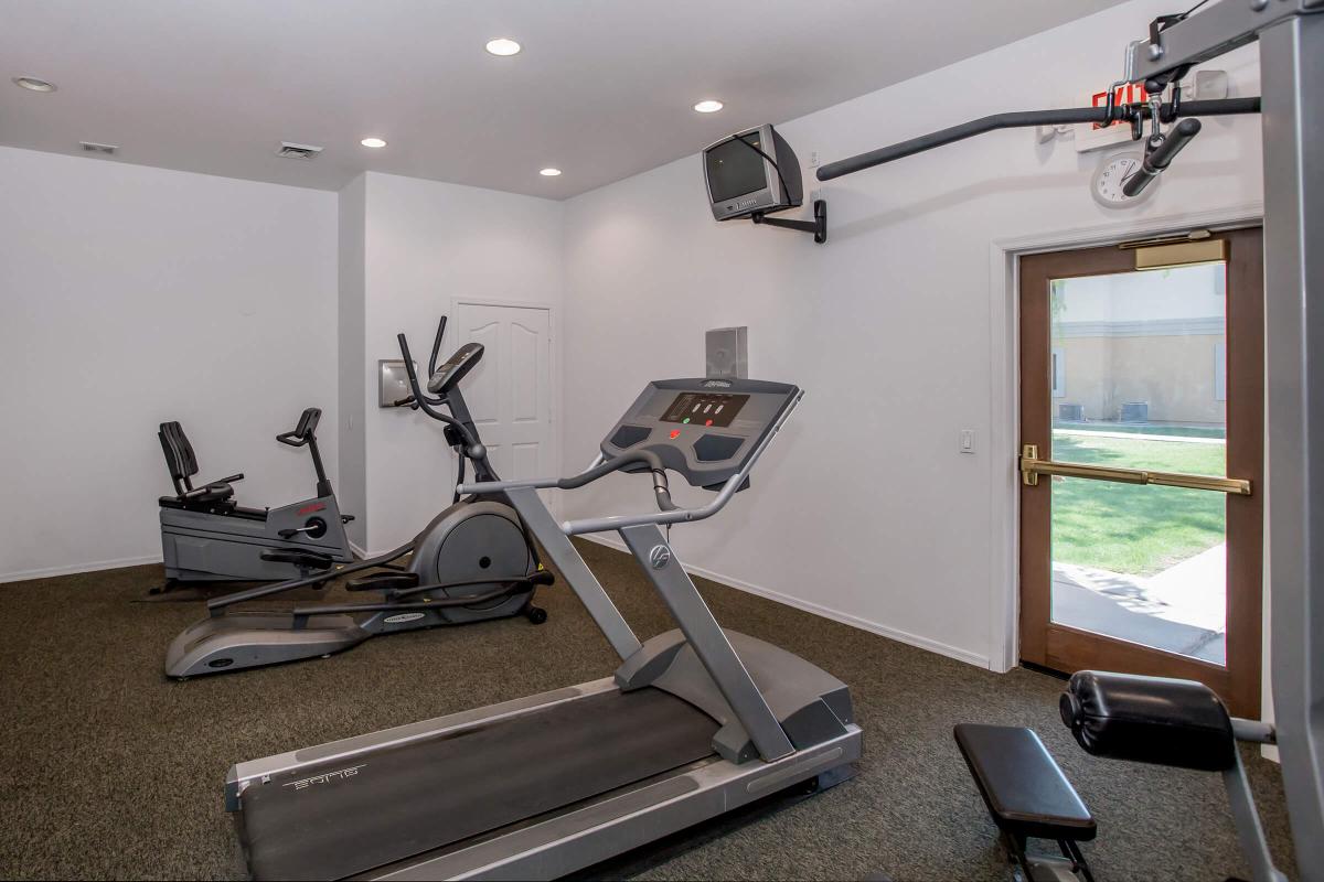 FITNESS CENTER
